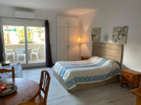 Apt In Benal Beach Resort, Wifi, 100m From Beach